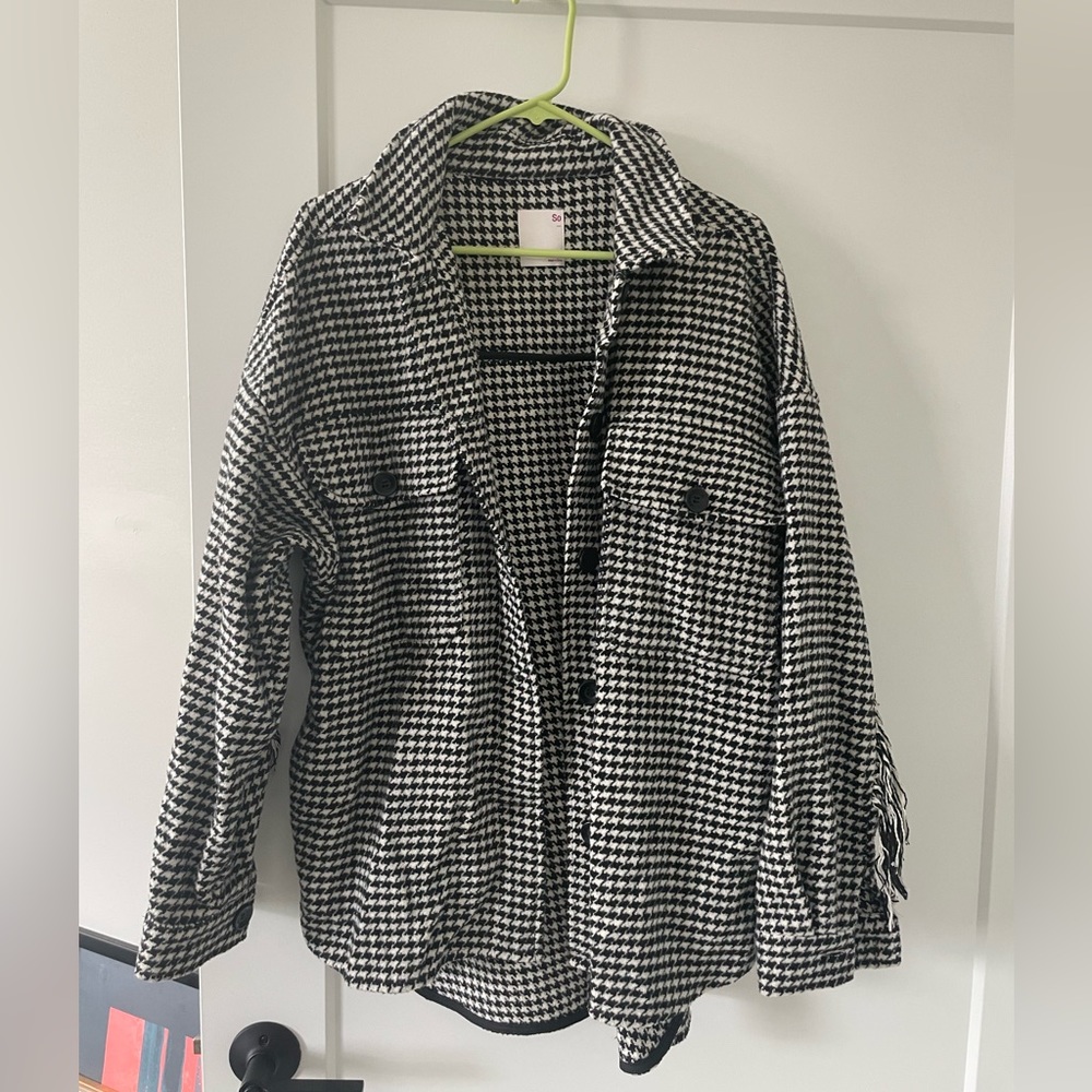 Houndstooth shacket with fringe